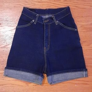 Lady K Loves Hug Me Baby Shorts Size Small